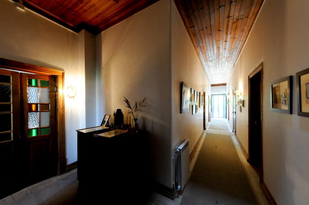 Casa Das Rendufas- Turismo Rural Com Figos Rendufas da Estrada Exterior foto